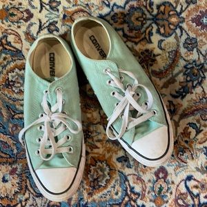 mint green converse
